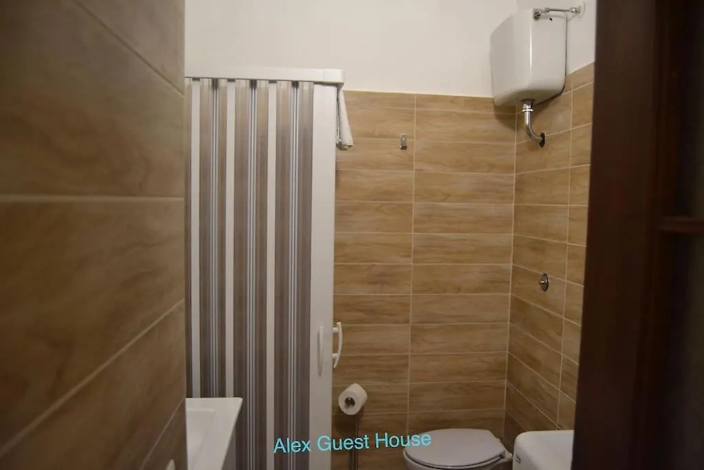 Alex Guest House. Naples Apartment